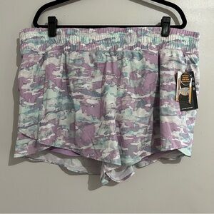 Avia Purple and White Camouflage Bike Liner Shorts plus size XXXL 22 New Women’s